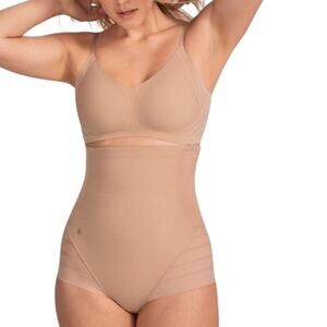 Honeylove Natural Queen Brief Shorts Shapewear Sand Slimming Smoothing NWOT L